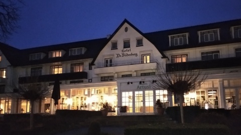 ZESZMACONE PAŃSTWO